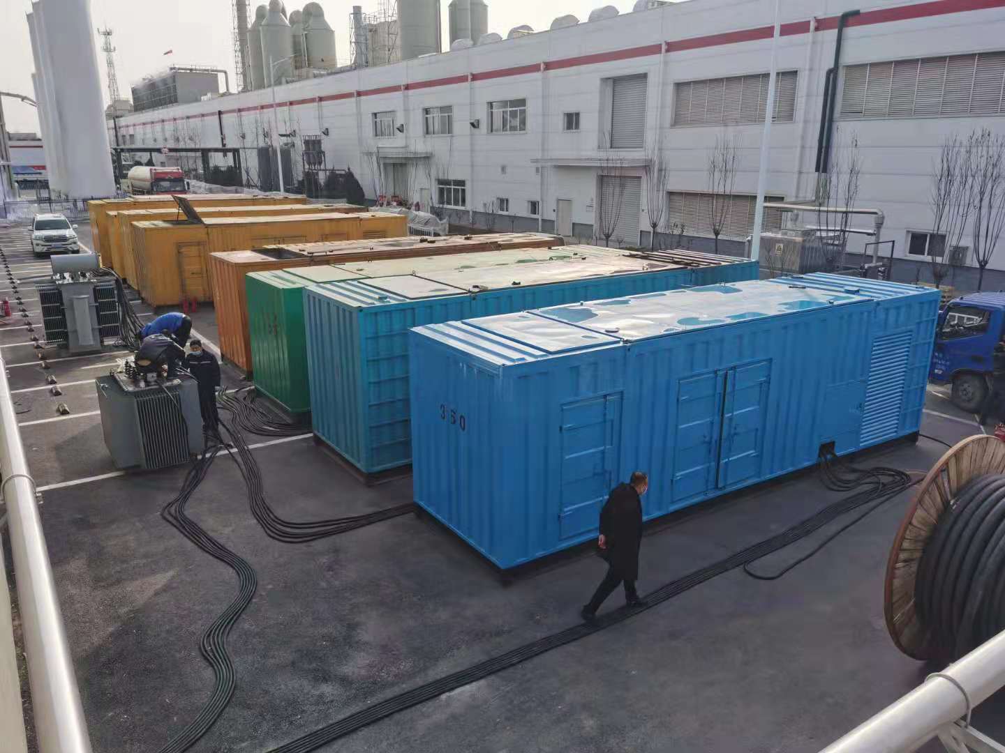 织金发电机出租-两相发电机与三相发电机有何区别?