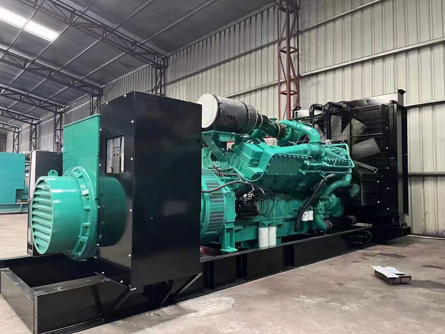 织金如何降低 800kW 柴油发电机输出电流的波动？