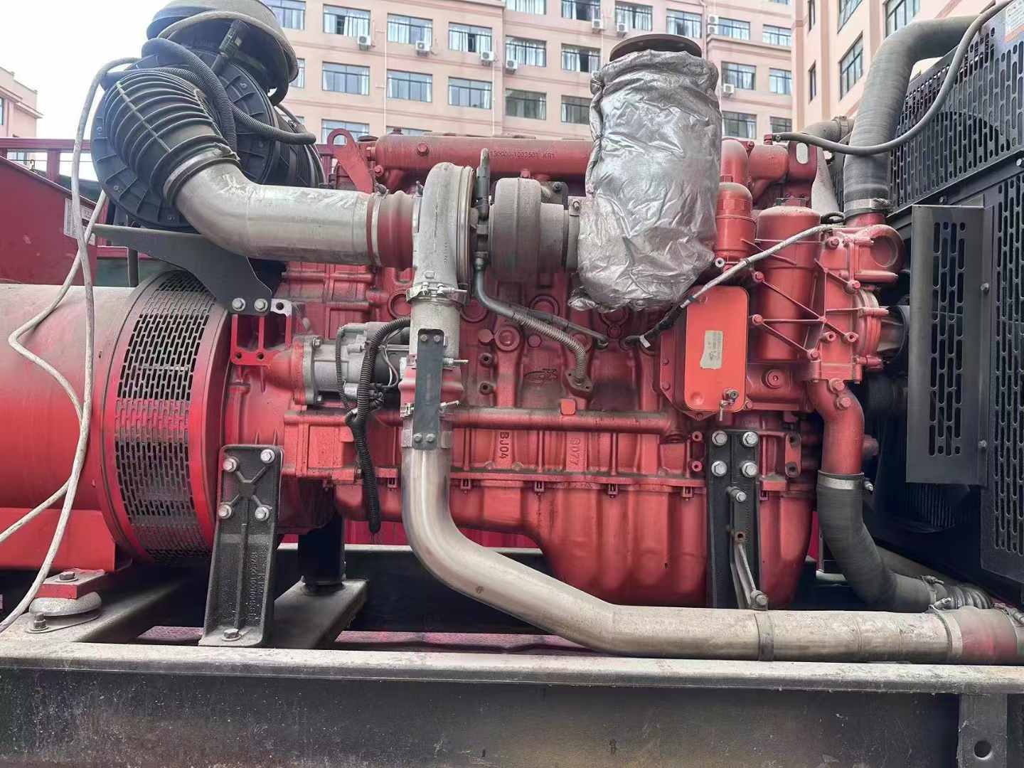 织金如何选择适合 600kW 柴油发电机组的过载保护器？